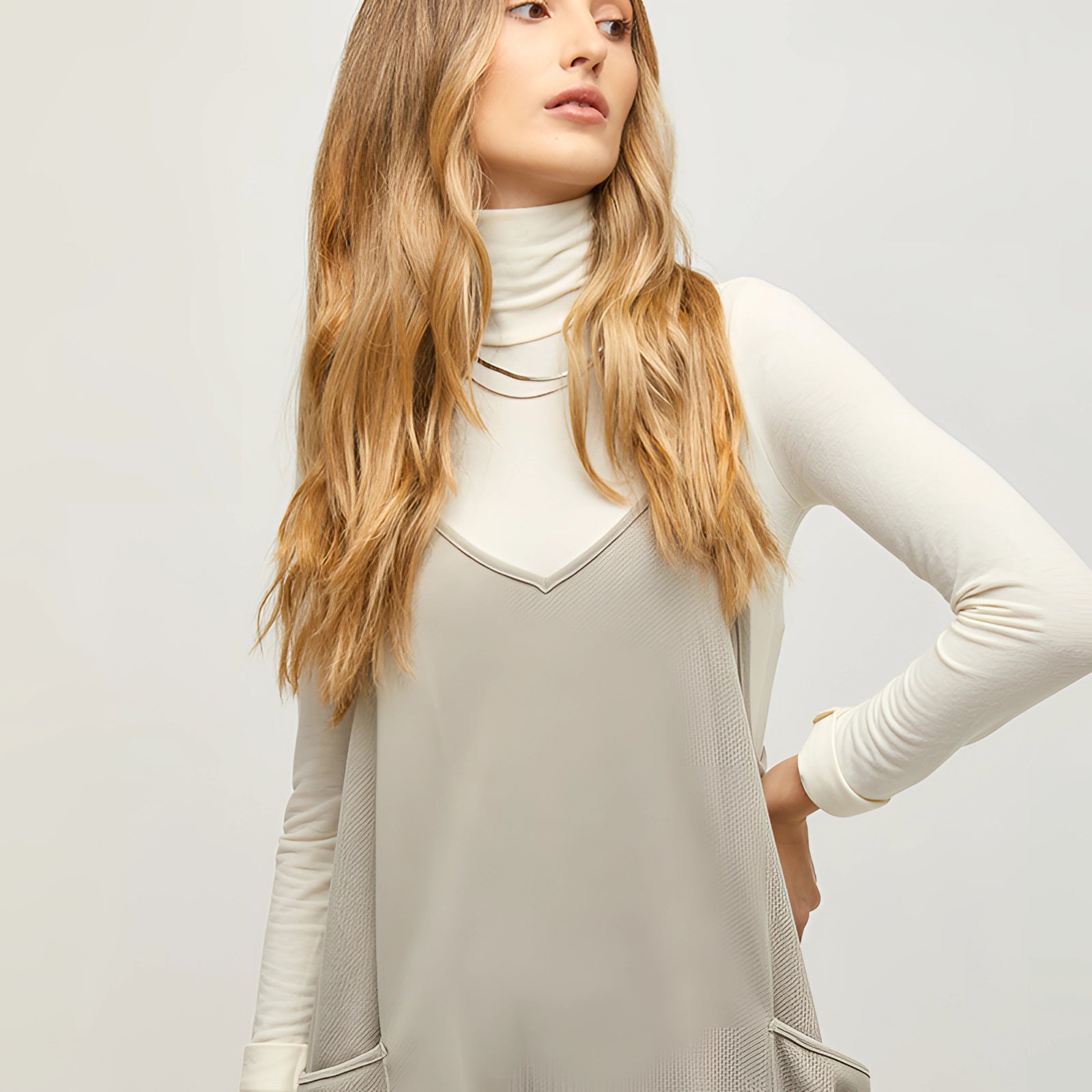Women's Camel Sleeveless Loose-Fit Jumpsuit - Lightweight Summer Overalls, featuring a relaxed fit and casual style.